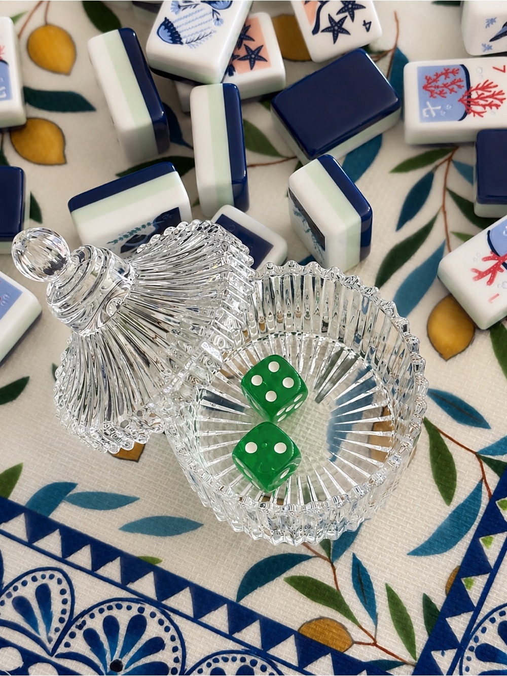 Mahjong Tiles Crystal Vintage glass style Dice Dish with Lid Pagoda